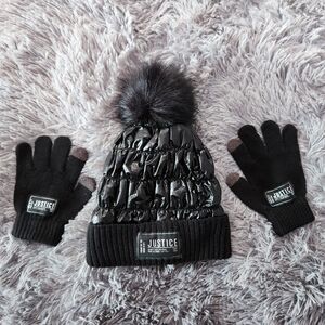 Justice Shiny Black Beanie and Gloves Set